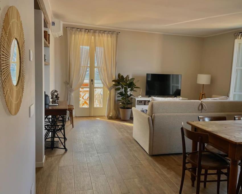 Il Noce Lake View Apartment Lezzeno Dış mekan fotoğraf